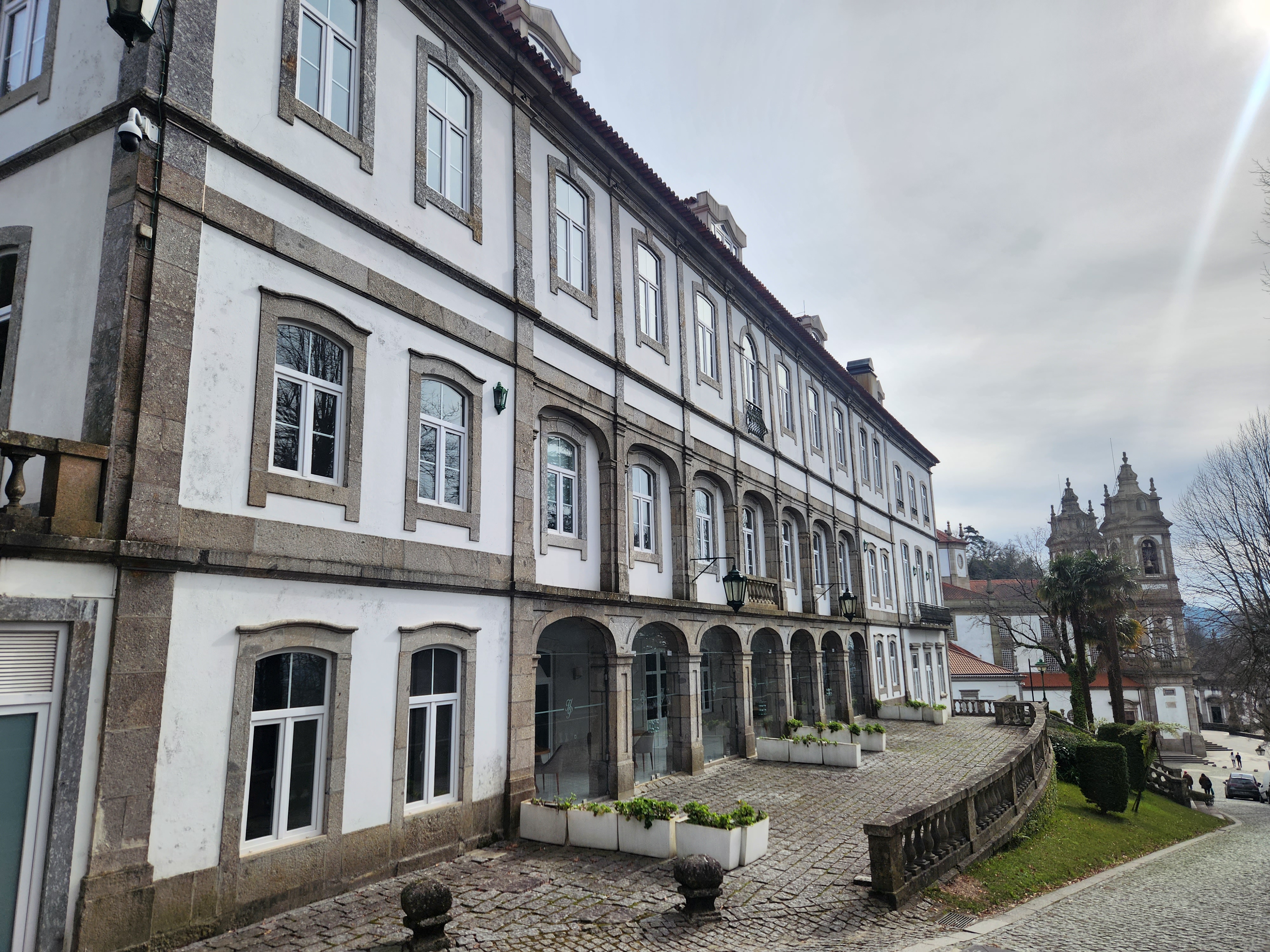 Grand monument de prestige en pierre à l'étranger (Portugal), pour lequel FCH est sollicitée